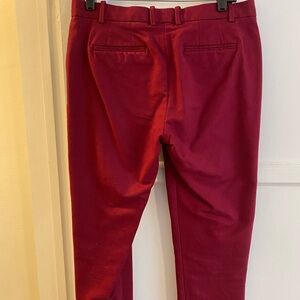 Sz 8 Gap slim fit ankle length Deep Red pants.